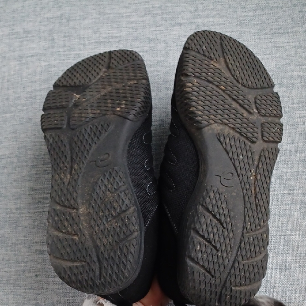 Easy Spirit Black Women's Shoes - Picture 4 of 6